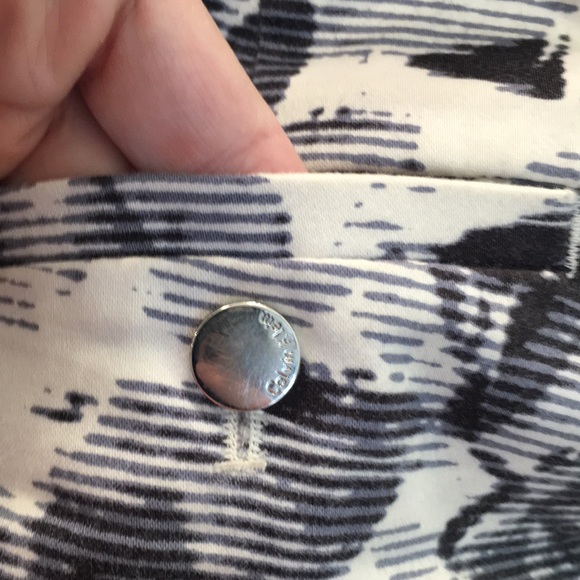 GUC Calvin Klein Shorts - Picture 4 of 6